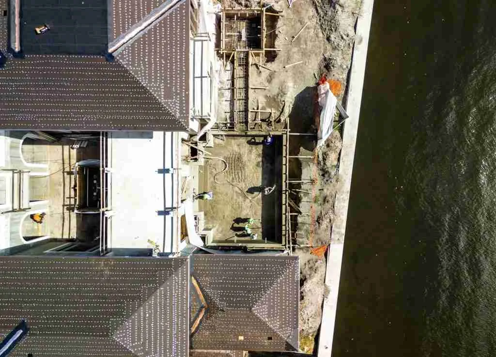 The Ultimate Guide to Gunite Pools: Benefits, Construction, and Maintenance
