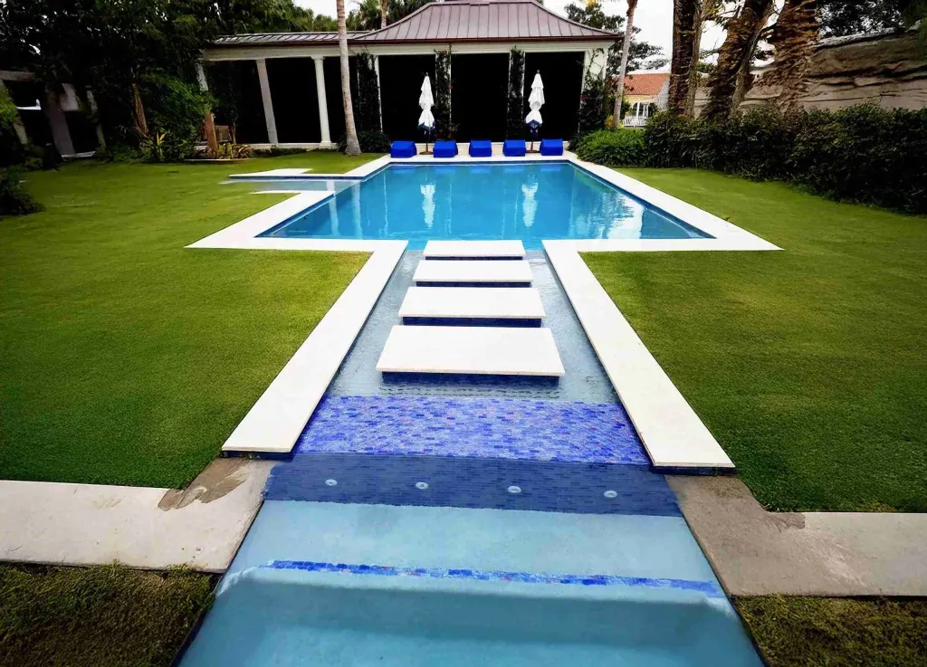 Pool Features